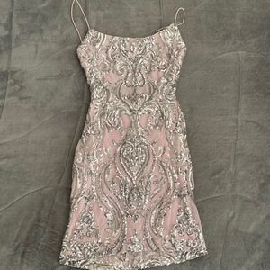 sequin silvers pink dress. size 4 from windsor.